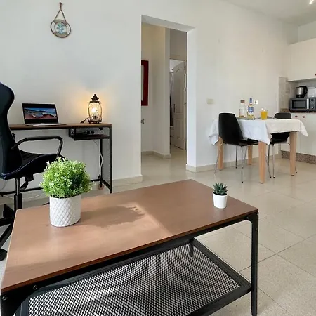 Cozy And Sunny Over The Rooftops Apartman Puerto del Carmen