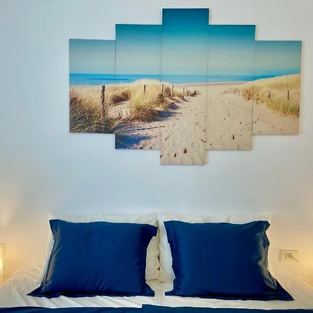 Cozy And Sunny Over The Rooftops Apartment Puerto del Carmen (Lanzarote)