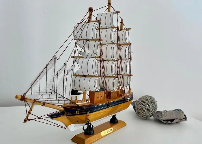 Apartamento Cozy And Sunny Over The Rooftops